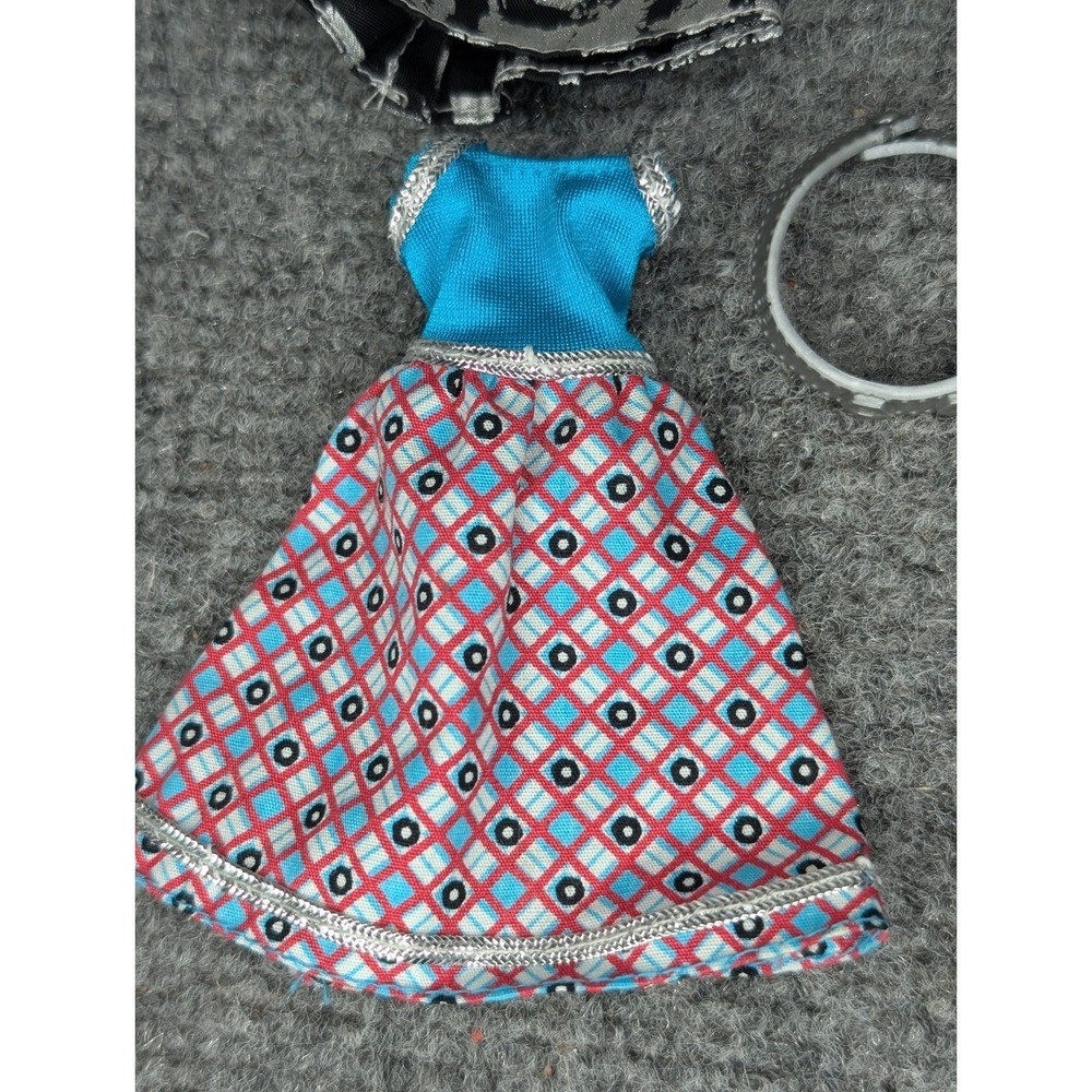 Lot Of Monster High Frankie‎ Stein Clothes & Accessories Belt Purse Shoes READ - Picture 2 of 10
